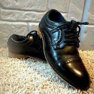 Kids boys Bruno Marc dress shoes Sizes 11